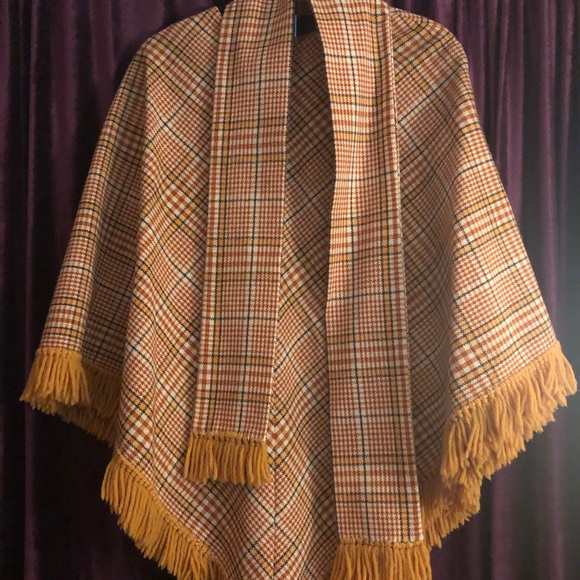 Handmade Vintage poncho with scarf / one size - Picture 1 of 2